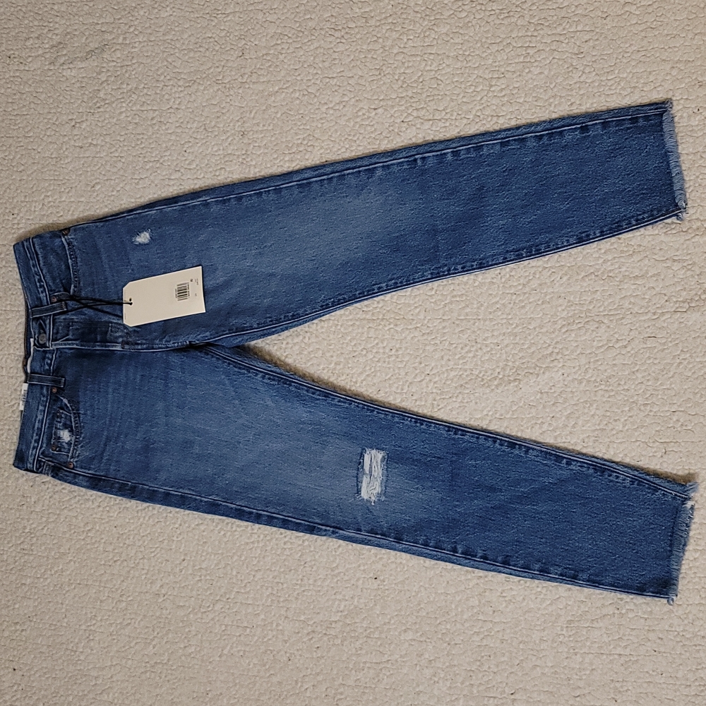 Levi's Wedgie Fit Ankle Frayed Hem Jeans